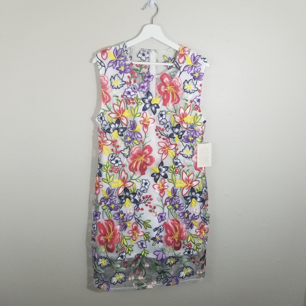 🎆HP🎆NWT Alexia Admor Floral Embroidered Dress - Picture 3 of 8